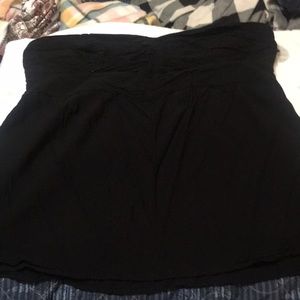 EUC Torrid strapless top size 3x. Smocked back can be worn with so many things.